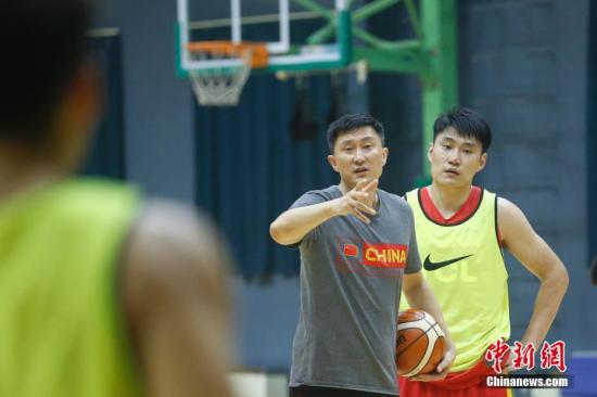 李楠下课！杜锋出任中国男篮主教练
