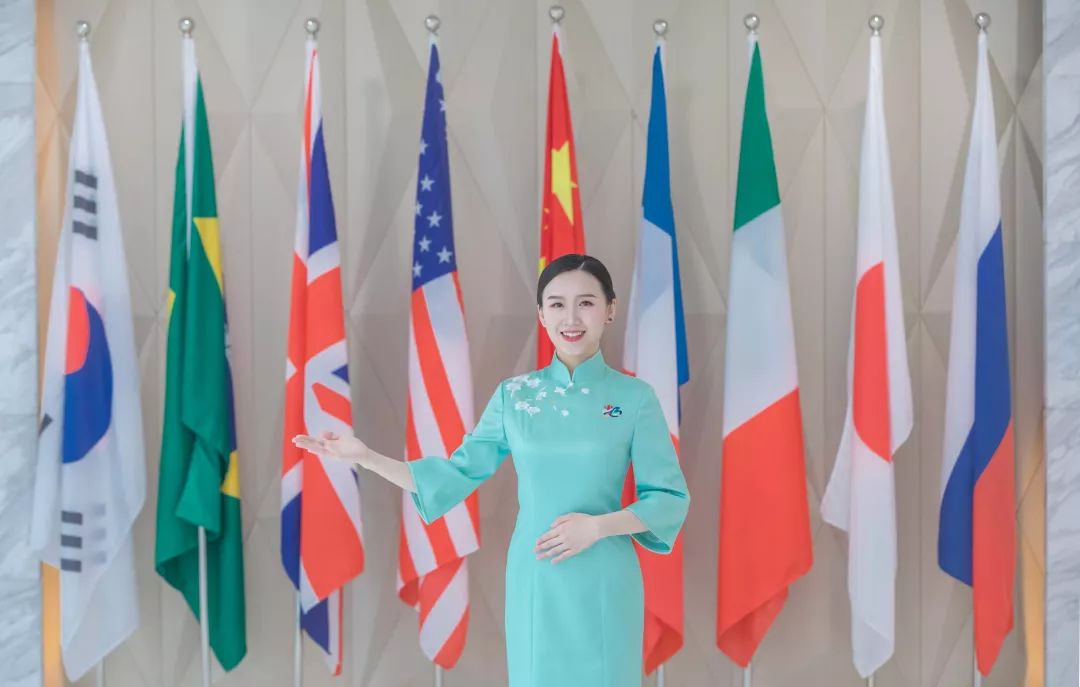 靓！第二届数字中国建设峰会志愿者“清新茉莉”系列服装发布