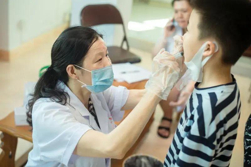 闽清对17所幼儿园近1100名大班儿童进行健康体检
