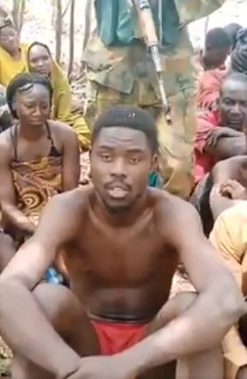 尼日利亚绑匪发布疑似被绑学生视频，索要5亿奈拉赎金