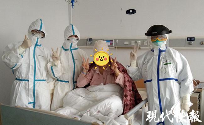 武汉32岁新冠肺炎孕妇治愈出院，30周胎儿发育正常