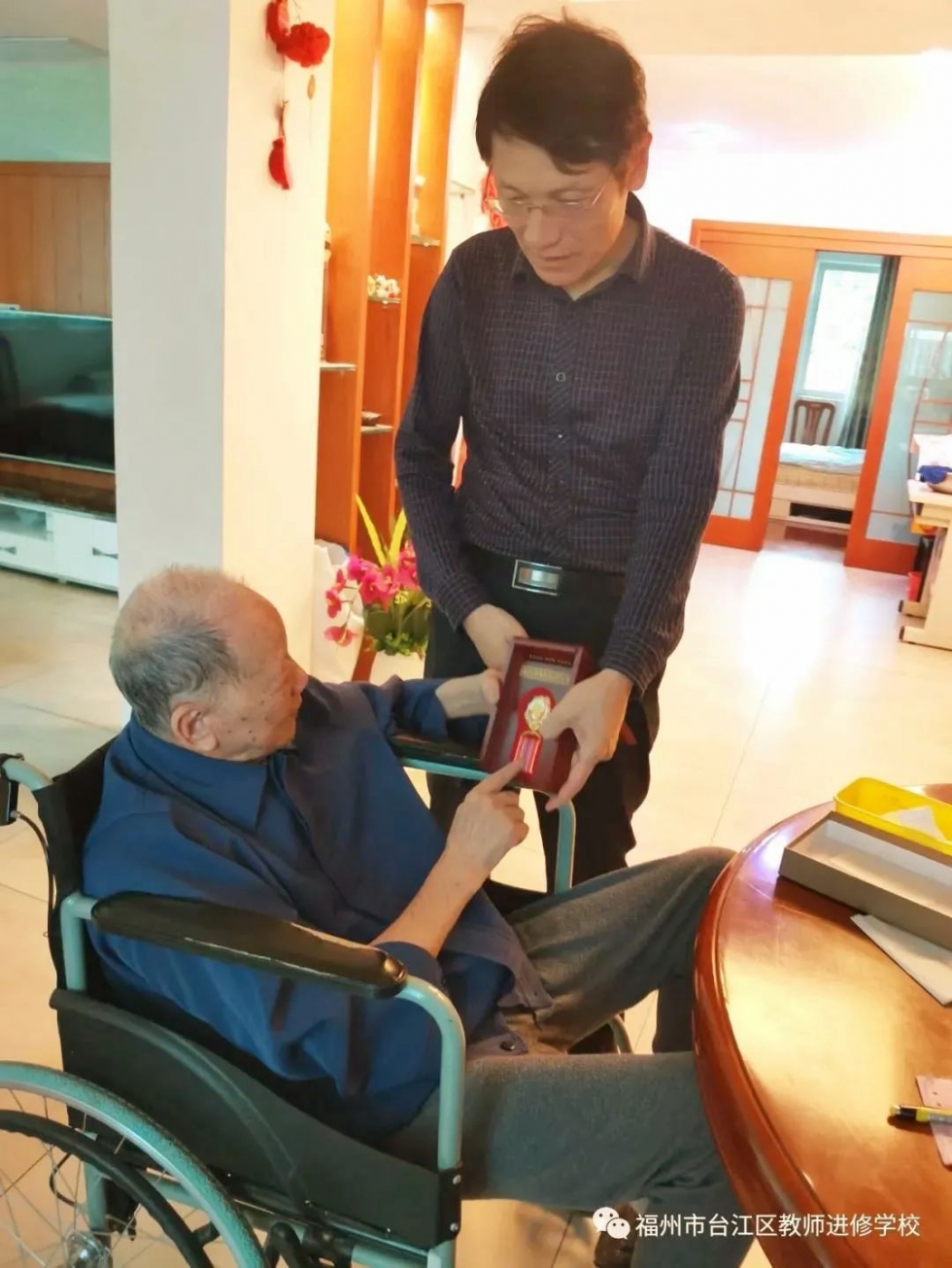 致敬！台江这位教师荣获抗美援朝出国作战70周年纪念章