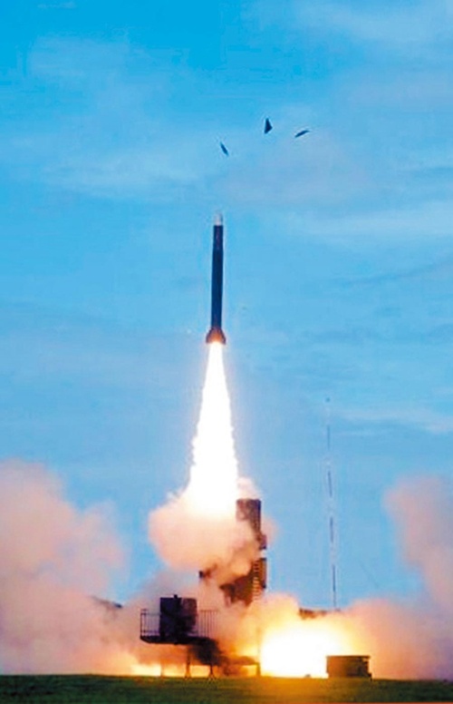 可拦截大陆导弹？“绿委”证实台军试射“天弓三型”导弹