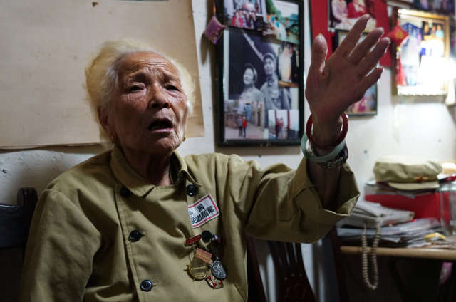 93岁志愿军女战士讲述长津湖战役：抽自己的血给伤员