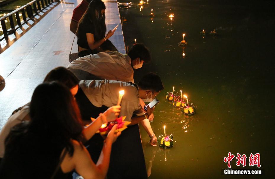 泰国素可泰：疫情下的水灯节浪漫唯美